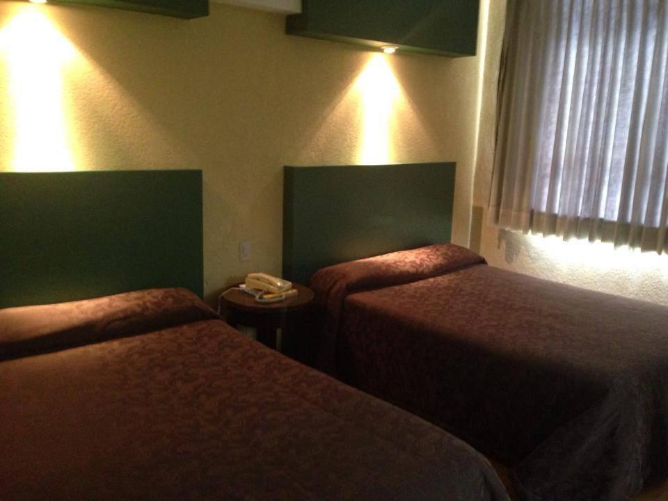 Motel La Fortuna Fresnillo Buitenkant foto